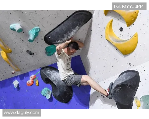 南京攀岩队荣获攀岩比赛经验排行榜第二名的辉煌成就